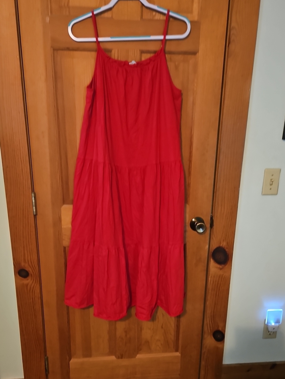 Women's Red Tiered Spaghetti-Strap Midi Dress